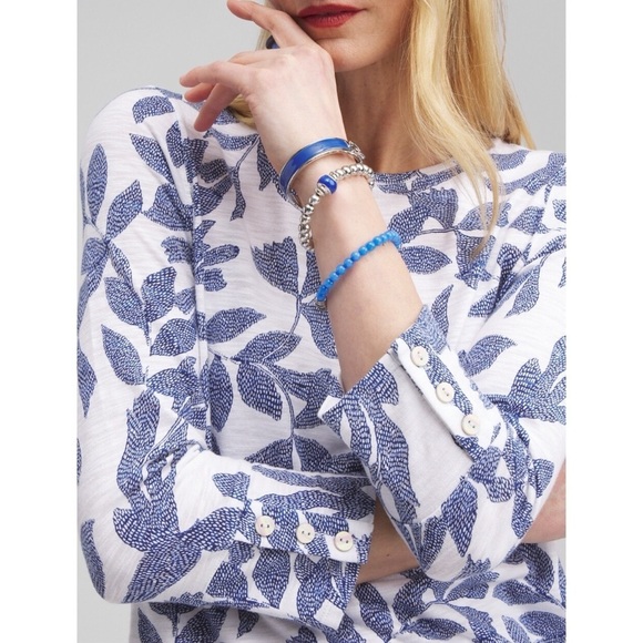 Chico’s Cotton Slub Leaf Print 3/4 Sleeve Button Tee Blue White - Picture 13 of 13